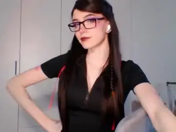 Quyenpollio  live sex cam