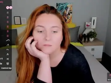 Red_naughtyfox  live sex cam