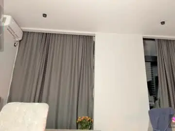 Sakura__frostt  live sex cam