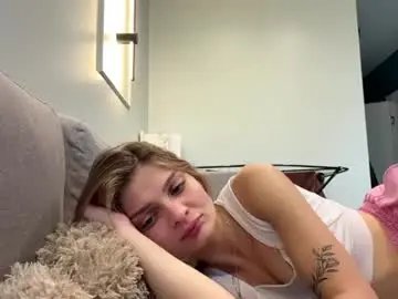 Tonetteschechinger  live sex cam