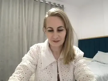 Adellynrose  live sex cam