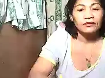 Betty_83  live sex cam