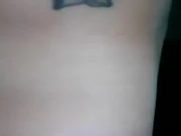 Deziraestarz  live sex cam