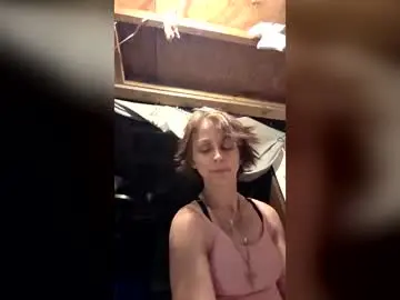 Goodolesoutherngirl45  live sex cam