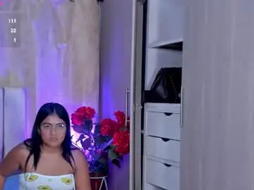 Kara_dlanio  live sex cam