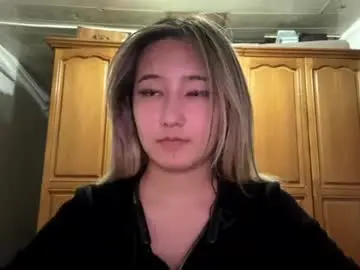 Karissagius  live sex cam