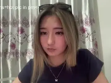 Karissagius  live sex cam