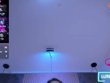 Lunalat  live sex cam
