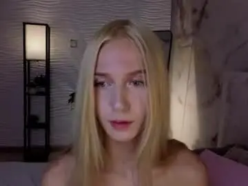 Serenastile  live sex cam