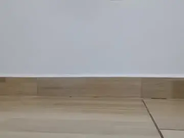 Sunshine_days  live sex cam