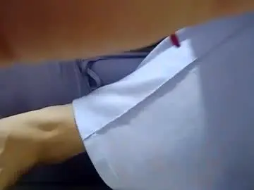 Sunshine_days  live sex cam