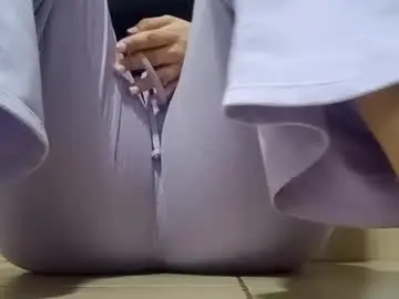 Sunshine_days  live sex cam