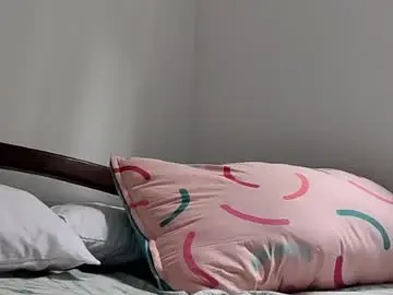 Sunshine_days  live sex cam