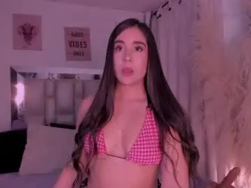 Sussy_bell_  live sex cam