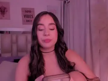 Sussy_bell_  live sex cam