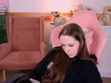 Wildhoney_xo  live sex cam