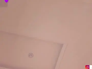 Amanda_colin  live sex cam