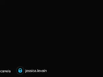 Canelasungirl  live sex cam