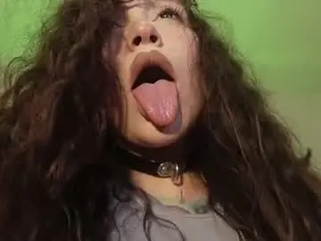 Darknes_lilith18  live sex cam