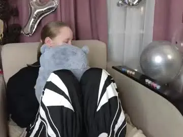 Dustydeida  live sex cam