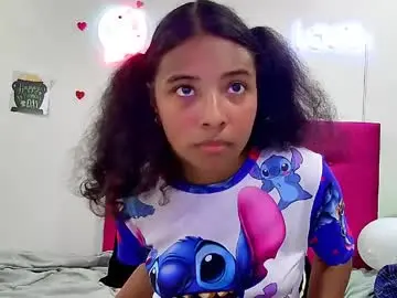 Ellie_cute7  live sex cam