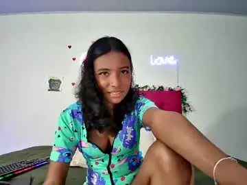 Ellie_cute7  live sex cam