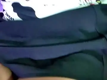 Ellie_cute7  live sex cam