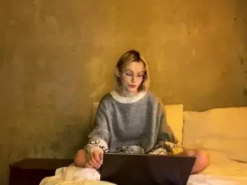 Kate_mikki  live sex cam