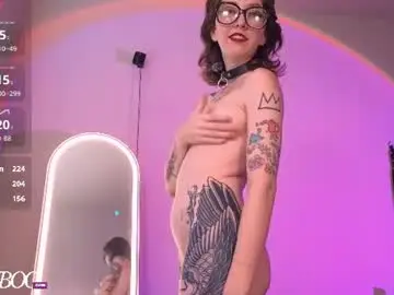 Lovelylittlelucyy  live sex cam