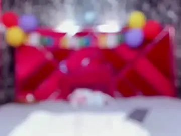 Shyelenax  live sex cam