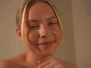 Snow_is_falling  live sex cam