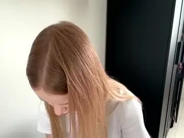 Teofilameaker  live sex cam