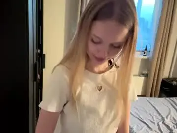 Teofilameaker  live sex cam