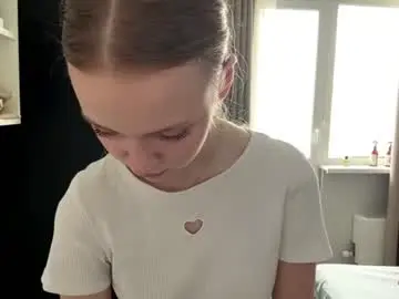 Teofilameaker  live sex cam