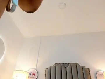 Tu_lunita_  live sex cam