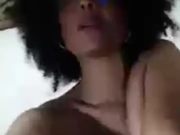 Viiolettaaa  live sex cam