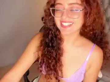 Vitoria_kind  live sex cam