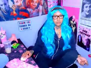 00spookiebaddie00  live sex cam
