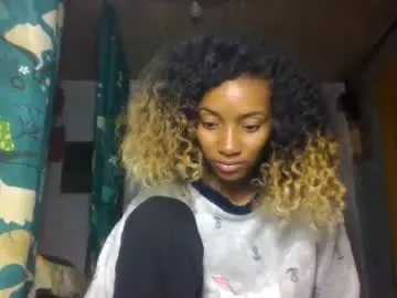 Aisoa  live sex cam