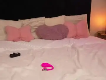 Alexxisrae  live sex cam