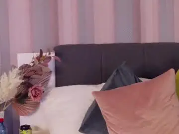 Britneyhudsonn  live sex cam