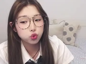 Charlottelin  live sex cam