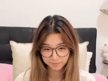 Charlottelin  live sex cam