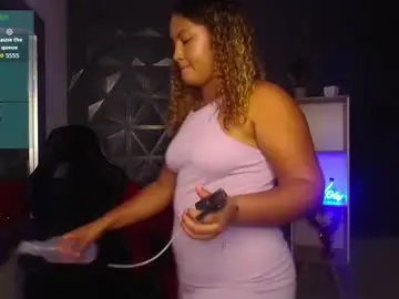 Cristal_war  live sex cam