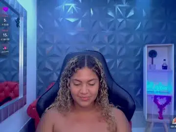 Cristal_war  live sex cam