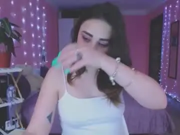 Halleyg  live sex cam