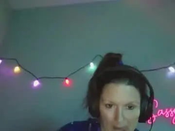 Lilmssassypants  live sex cam