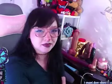 Lilomoon69  live sex cam