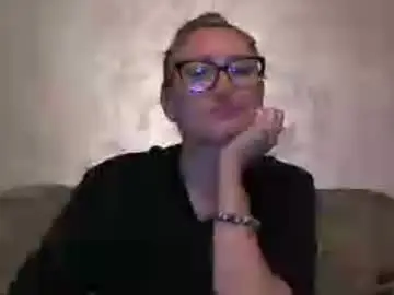 Melly_rosey  live sex cam