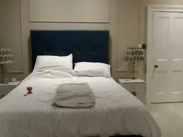 Mockingjay3001  live sex cam